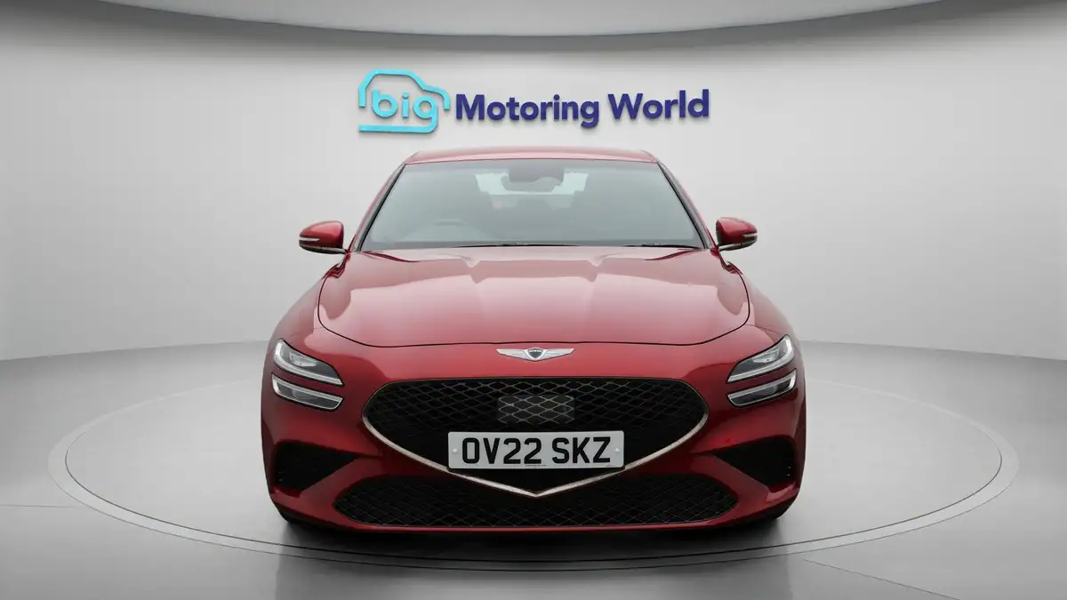 2022-genesis-g70-20-t-sport-line-saloon-4d-big-2
