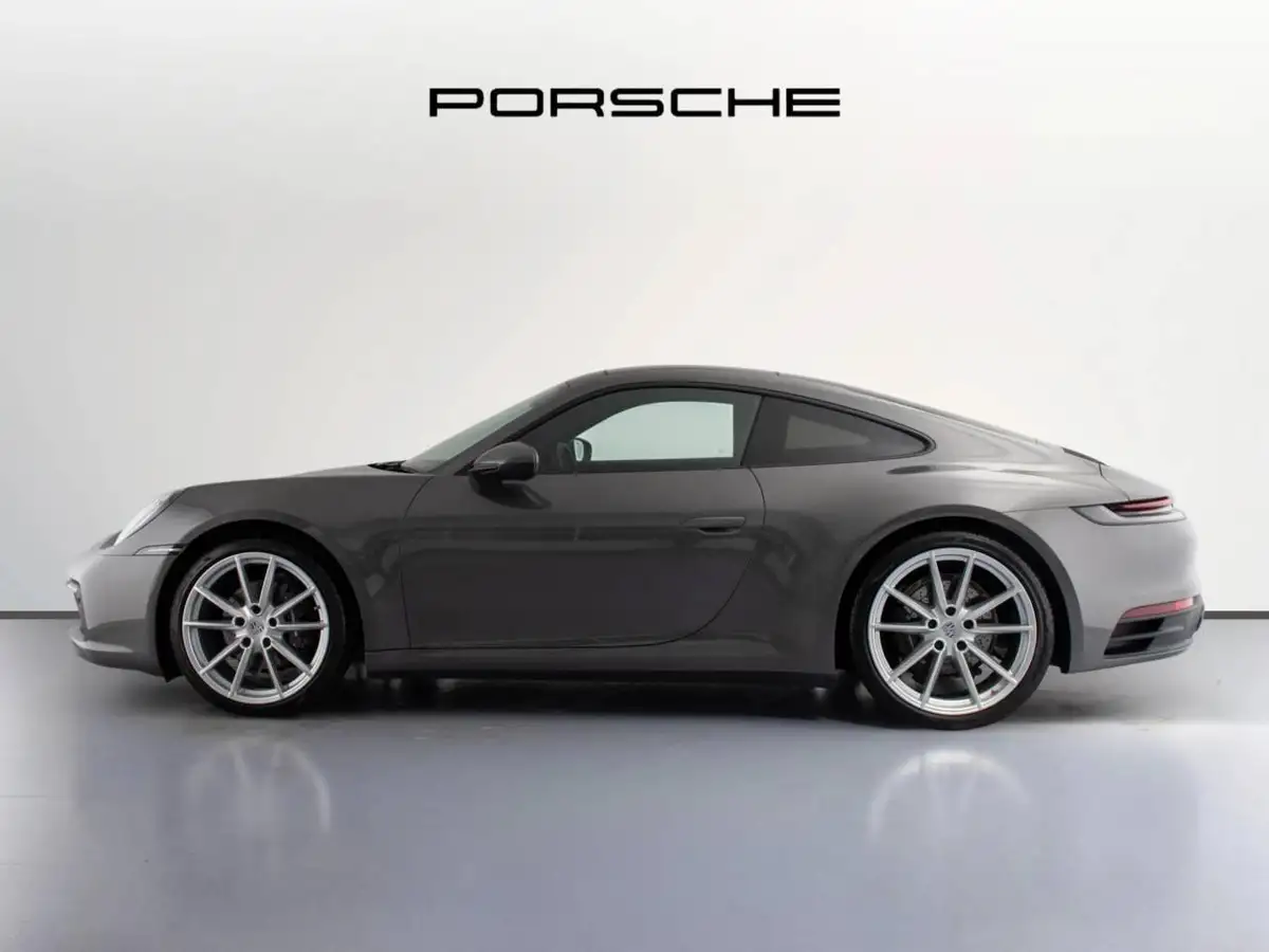 2021-porsche-911-30-carrera-coupe-big-12