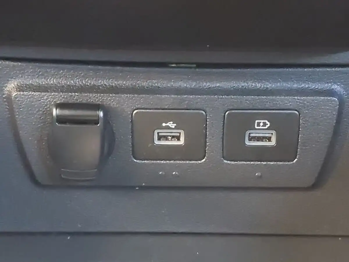 2022-dacia-duster-13-tce-prestige-130bhp-big-13