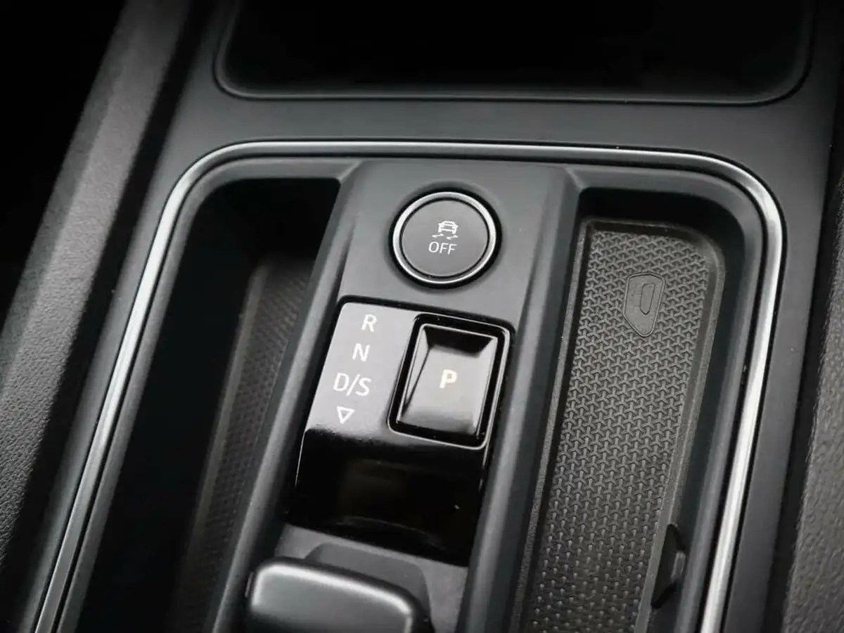 2022-cupra-formentor-14-e-hybrid-vz2-big-31