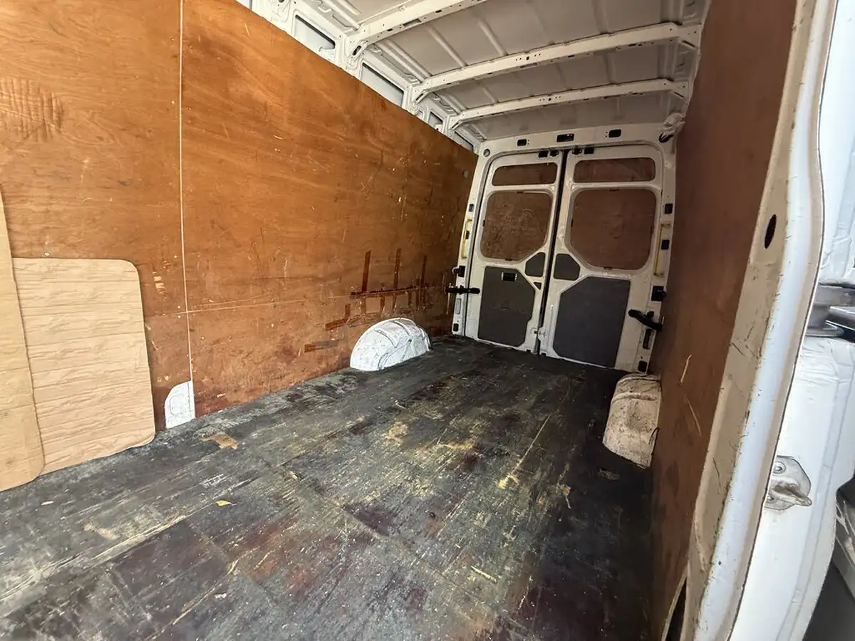 2018-man-tge-20-td-3140-long-rwd-high-roof-van-big-4