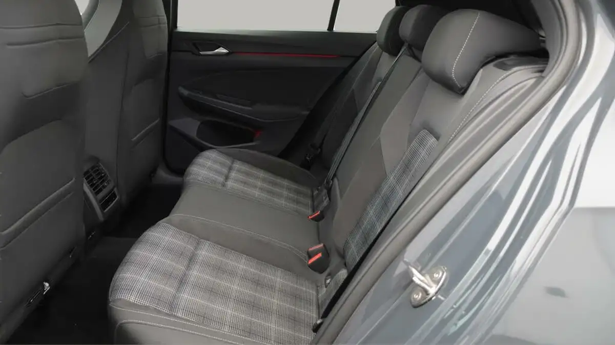 2022-volkswagen-golf-20tdi-gtd-big-16