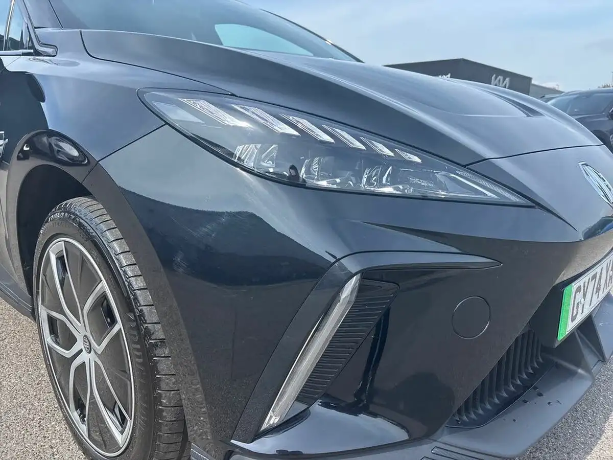 2025-mg-mg4-e-trophy-ev-245ps-extended-big-32