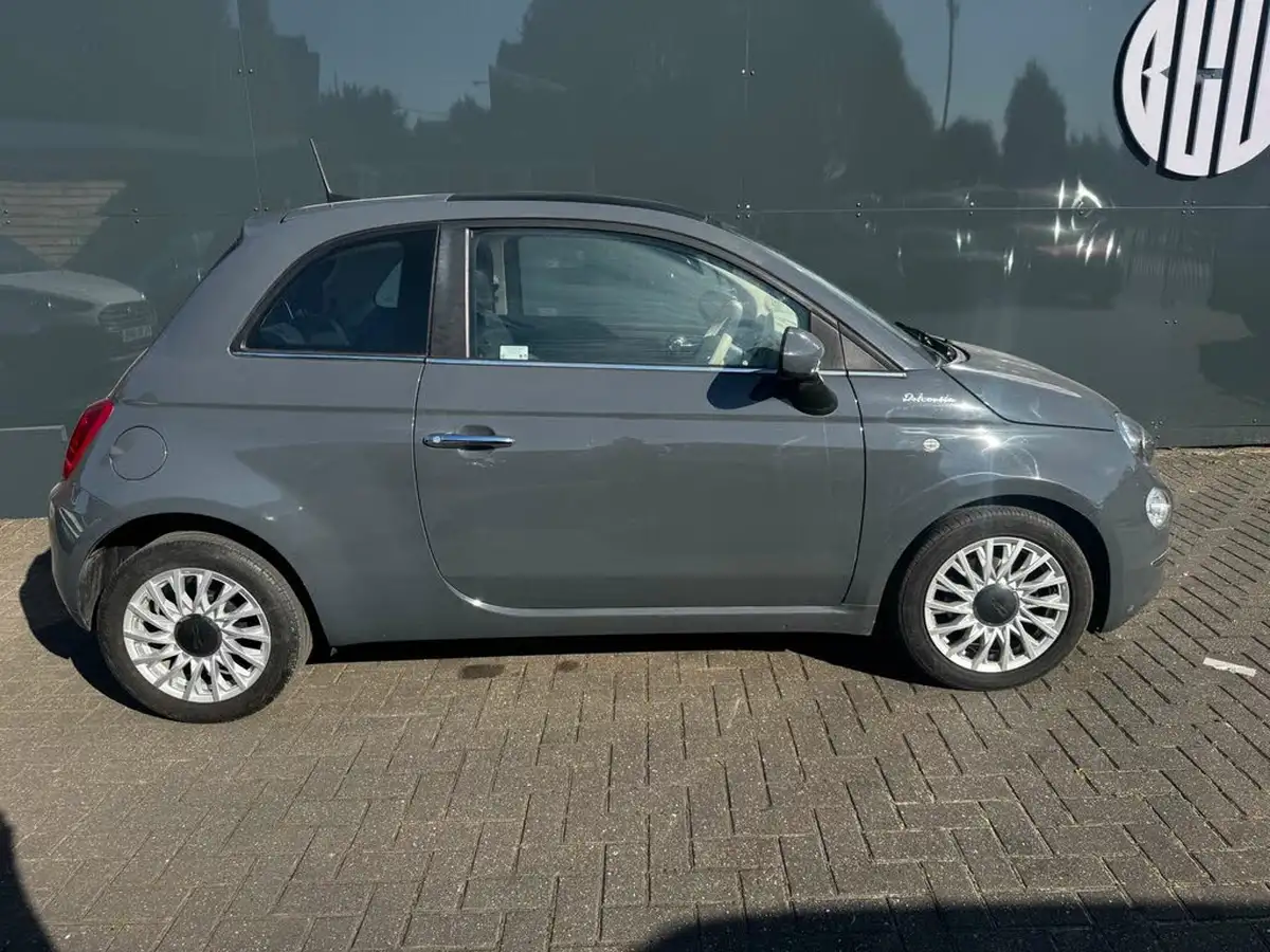 2021-fiat-500-10-dolcevita-big-2