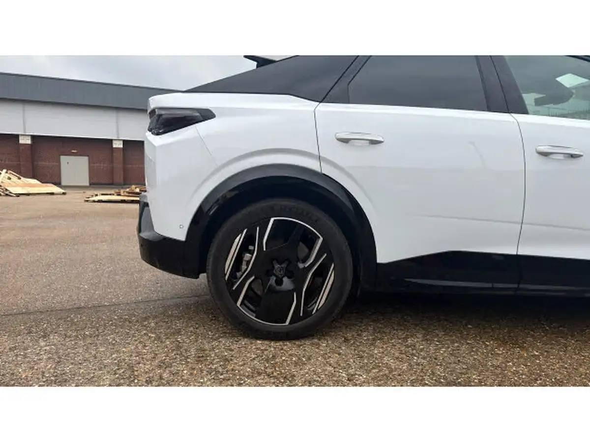 2023-peugeot-3008-suv-e-gt-big-6