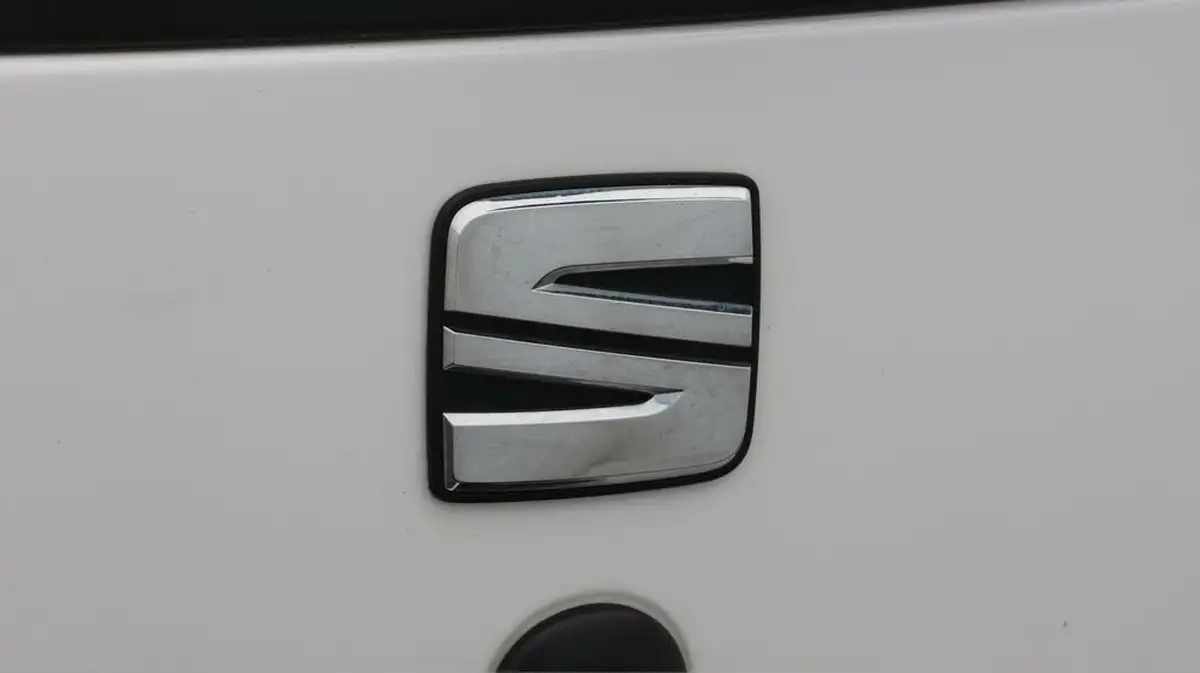 2021-seat-mii-e-big-22
