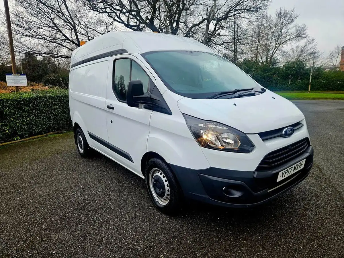 2017-ford-transit-custom-20tdci-290-l2h2-105pseu6-big-5