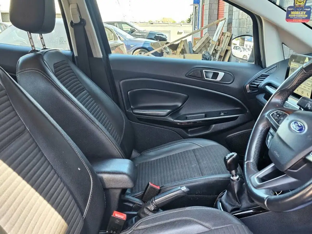 2018-ford-ecosport-10t-titanium-100ps-ss-big-1