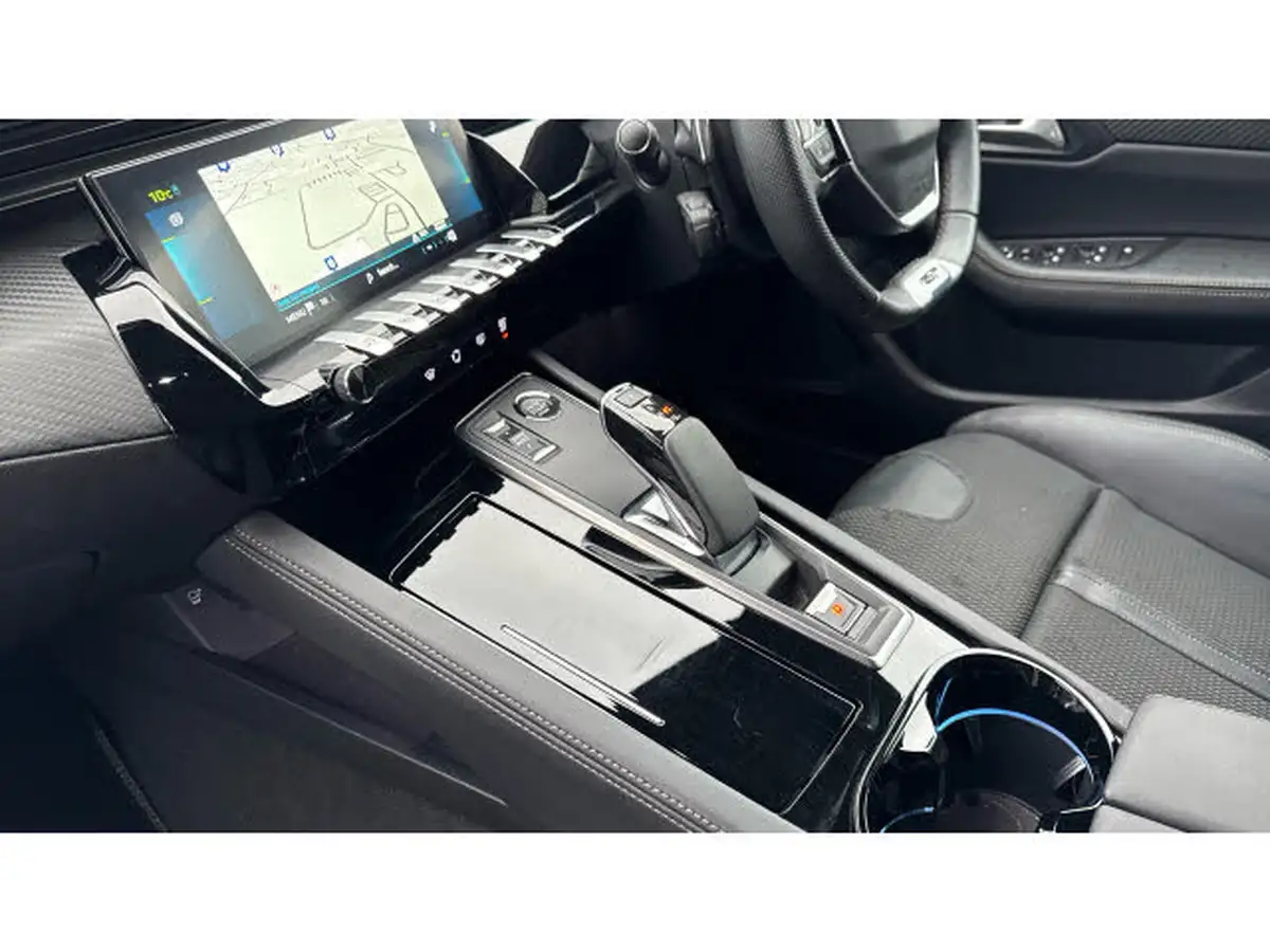 2022-peugeot-508-sw-16-puretech-gt-225bhp-hybrid-e-eat8-big-12