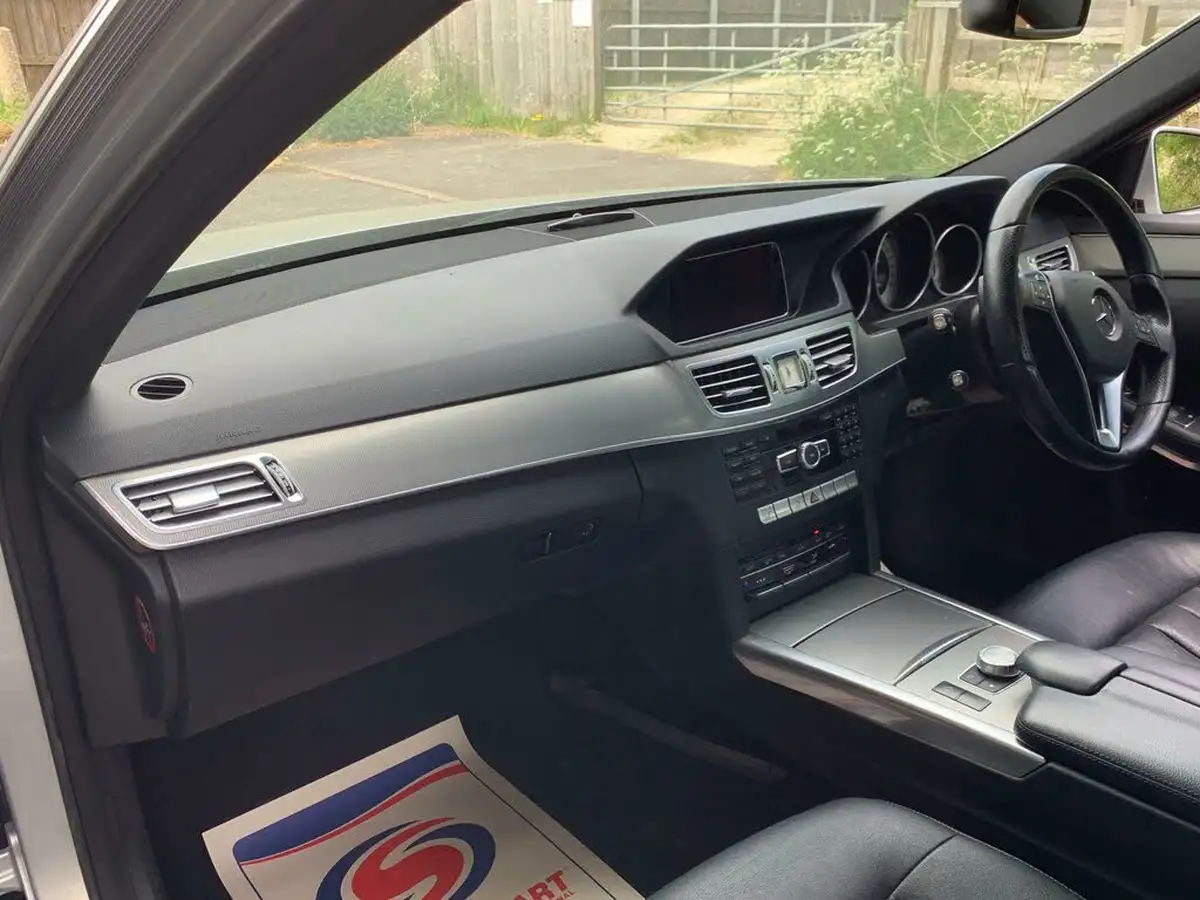 2013-mercedes-benz-e-class-21td-e220-cdi-se-21cdi-170bhp-saloon-4d-7g-tronic-plus-big-6