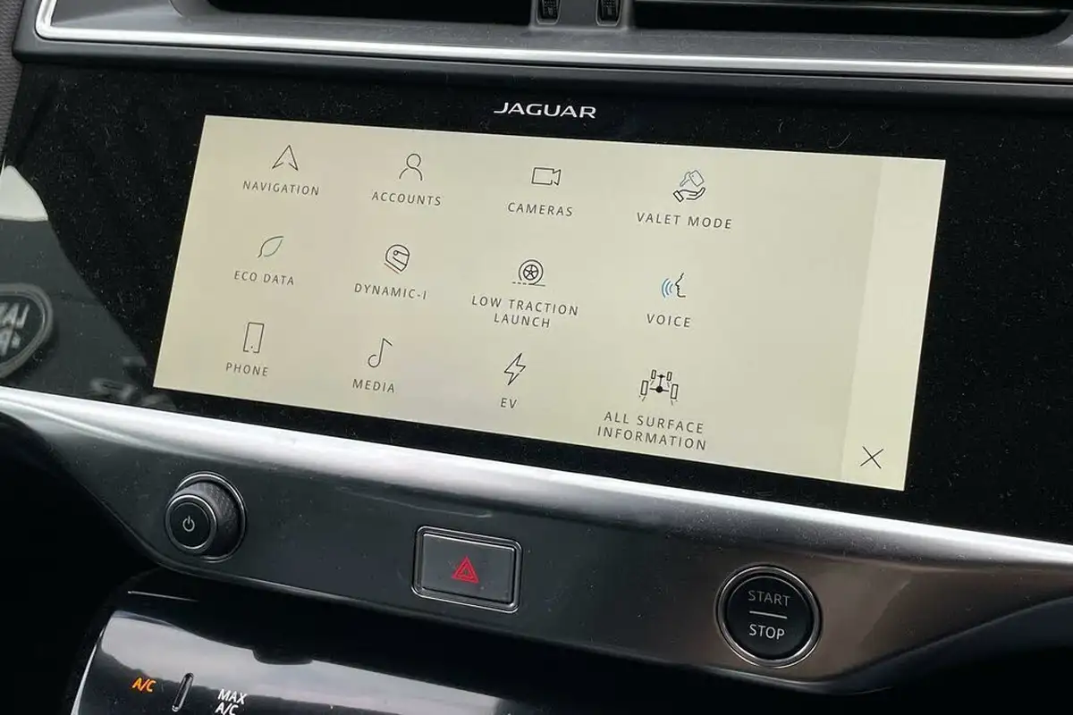 2024-jaguar-i-pace-ev400-400-sport-big-46