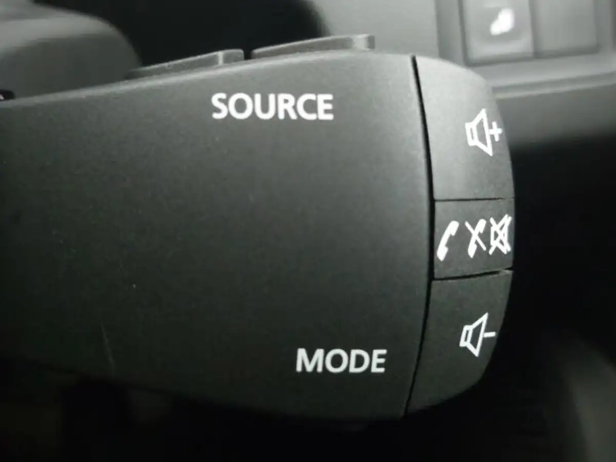 2024-dacia-duster-09-tce-journey-big-18