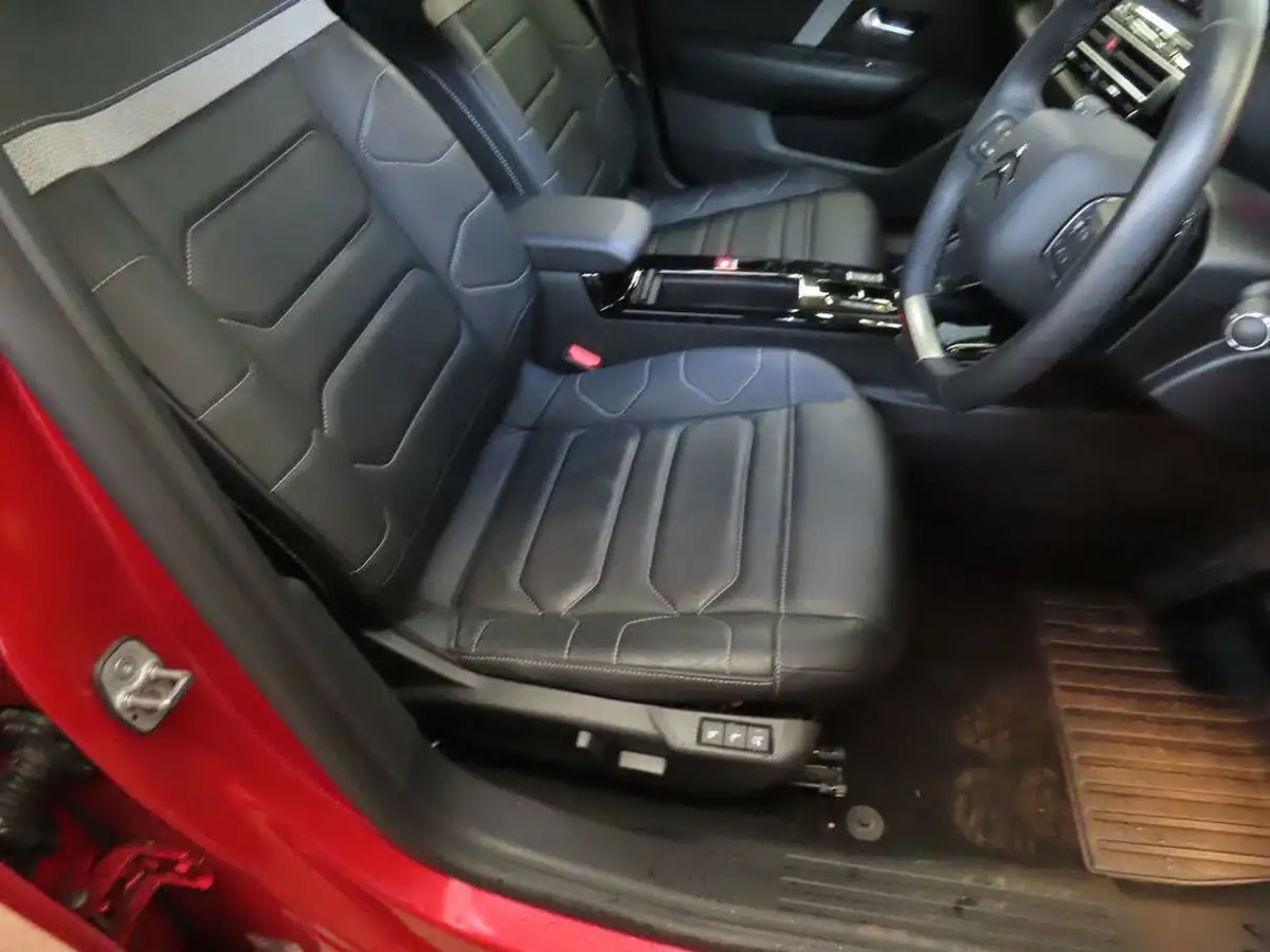 2022-citroen-c4-12-puretech-shine-plus-130ps-big-6