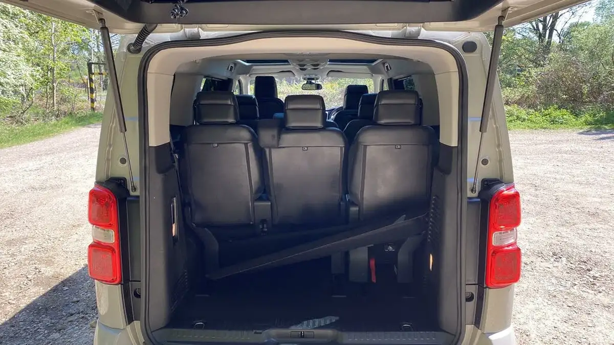 2018-citroen-spacetourer-20bluehdi-flair-m-180ps-etg6-big-12