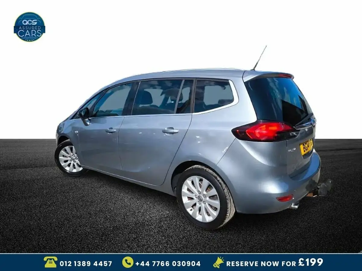 2014-vauxhall-zafira-tourer-20cdti-se-big-5