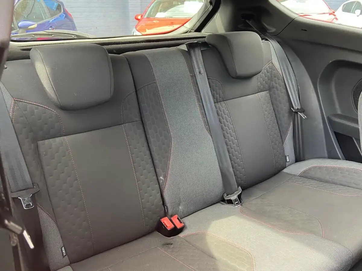 2016-ford-fiesta-10t-st-line-140ps-3d-big-28
