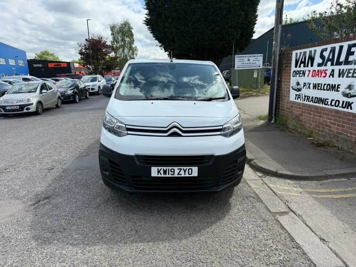2019-citroen-dispatch-16bluehdi-x-m-1000-115pseu6-ss-big-2