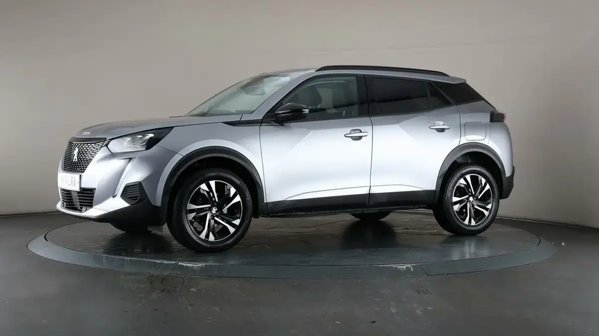 2022-peugeot-2008-suv-12-puretech-allure-premium-100bhp-big-38