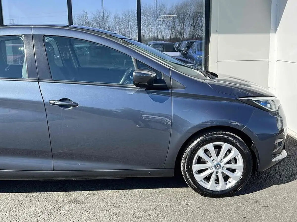 2020-renault-zoe-e-i-iconic-135ps-r135ze50-big-7