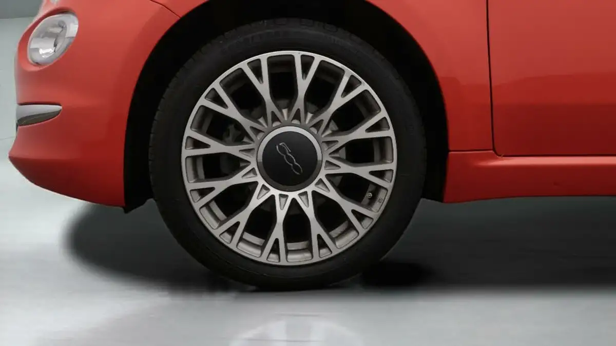 2022-fiat-500-10-dolcevita-plus-big-18