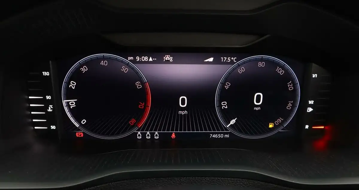 2022-skoda-karoq-15-tsi-se-l-big-10