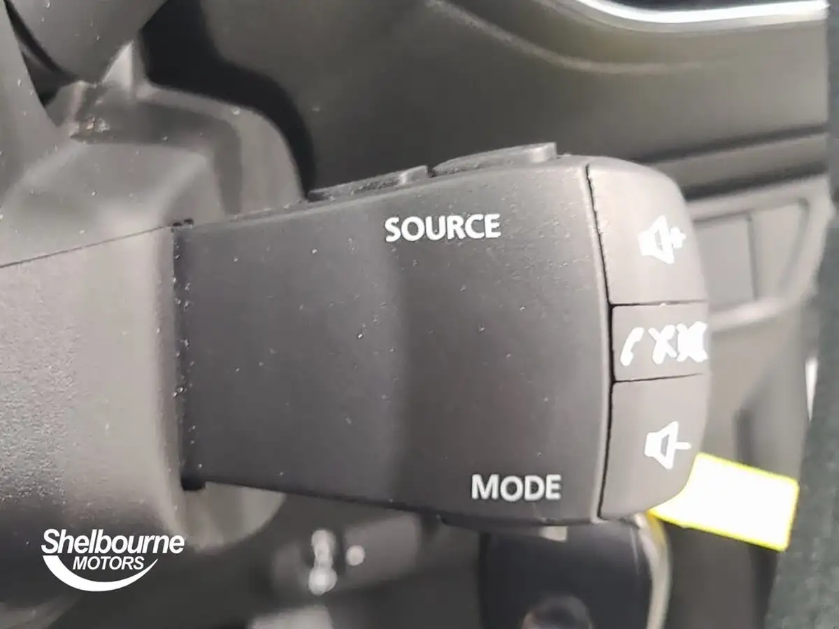 2021-dacia-sandero-10-tce-essential-90bhp-big-40