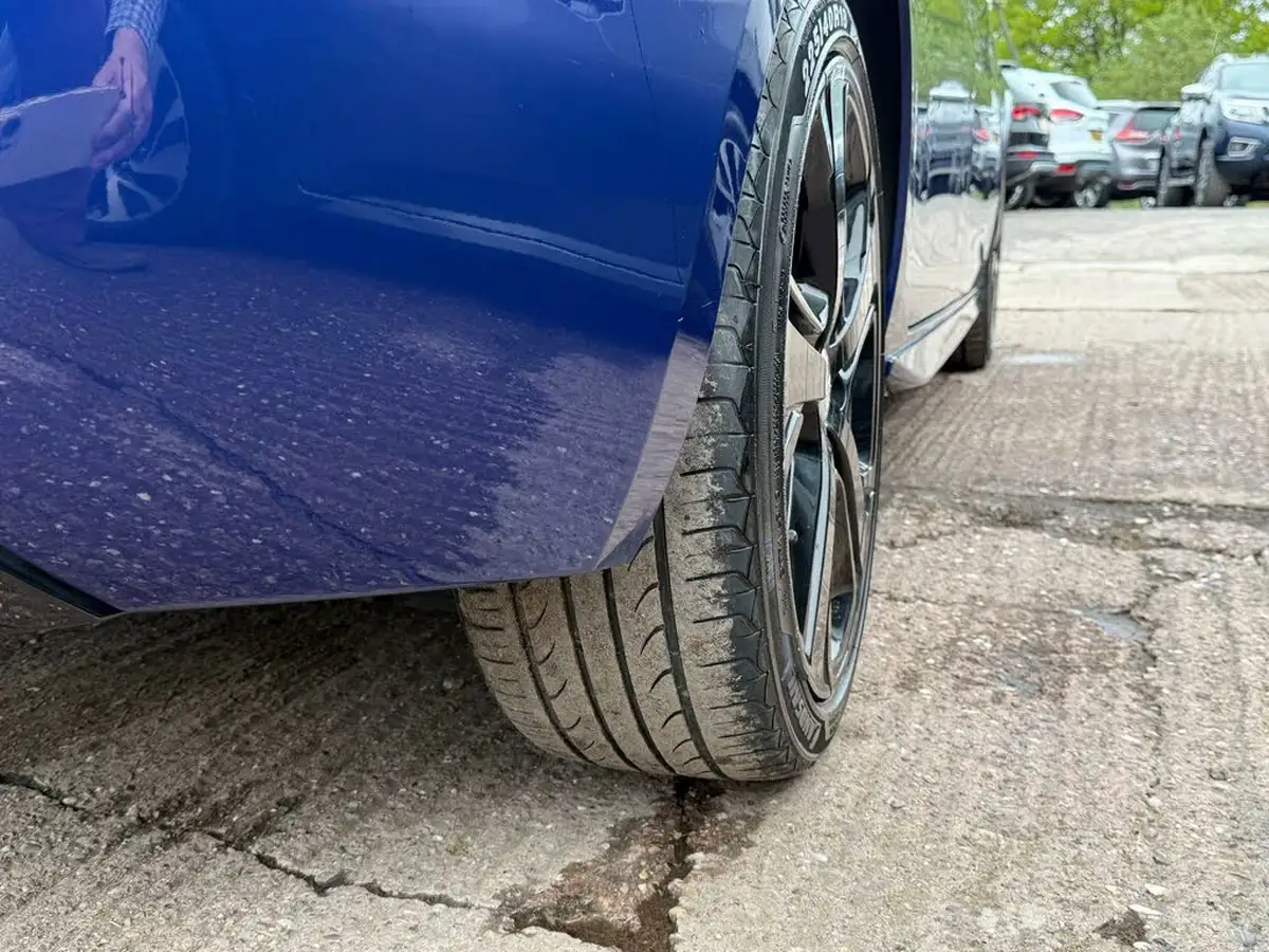 2018-peugeot-308-16-bluehdi-gt-line-big-65