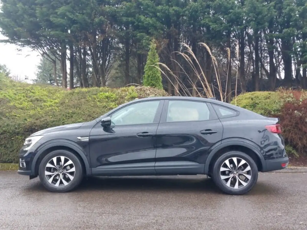 2023-renault-arkana-13-tce-evolution-big-3