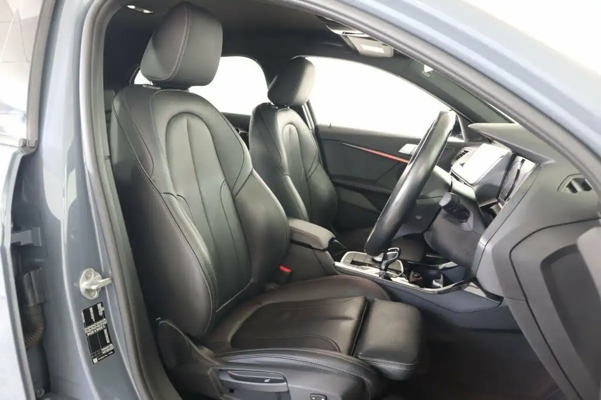 2020-bmw-1-series-big-14