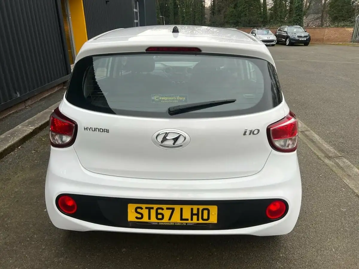 2017-hyundai-i10-10-s-big-5