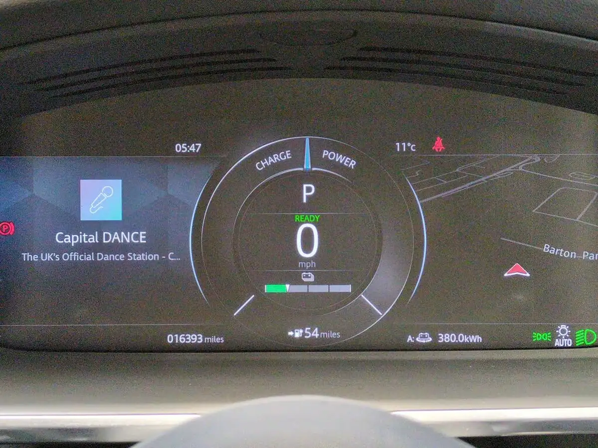 2021-jaguar-i-pace-ev400-hse-big-31