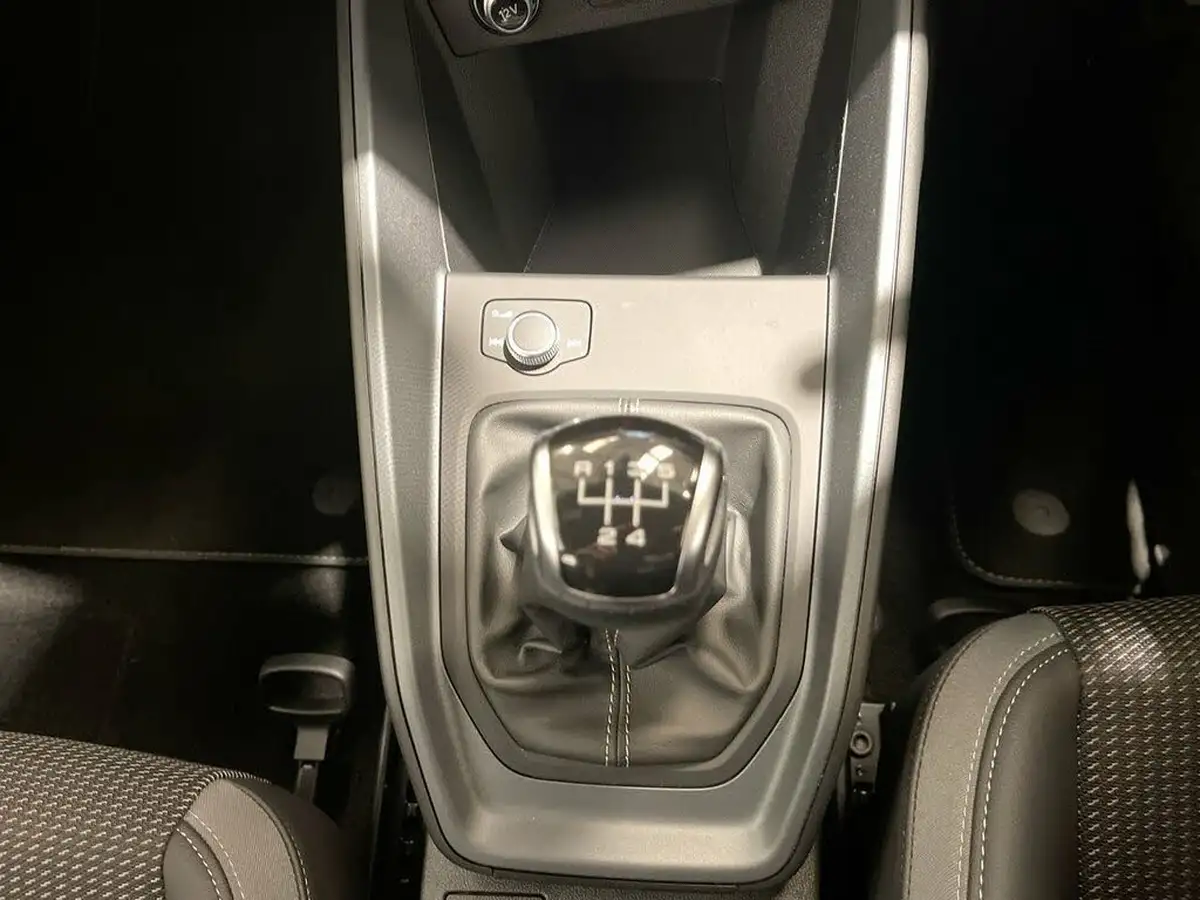 2023-audi-a1-10-25-tfsi-s-line-big-10