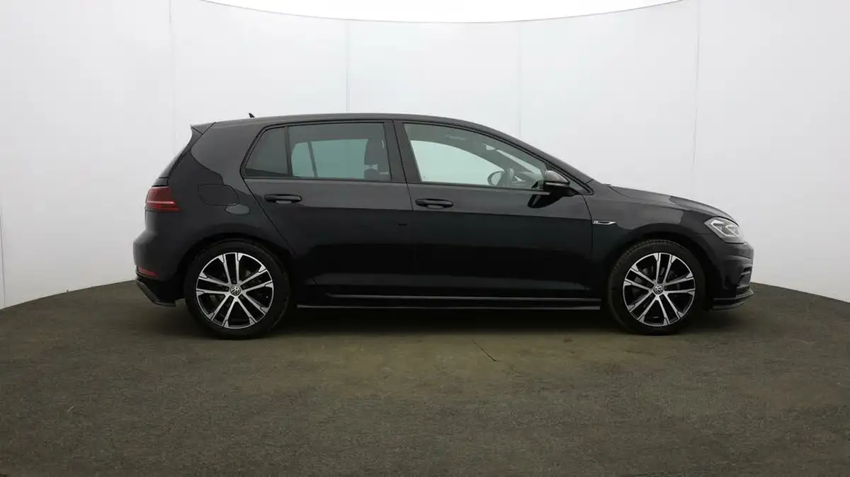 2020-volkswagen-golf-15-tsi-r-line-edition-dsg-big-51