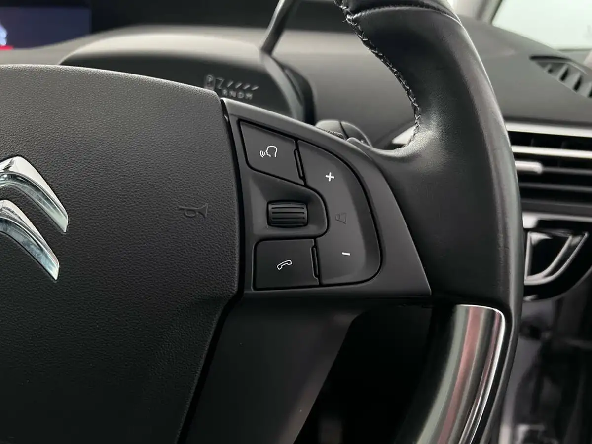 2019-citroen-c4-spacetourer-12-puretech-flair-eat8-big-25