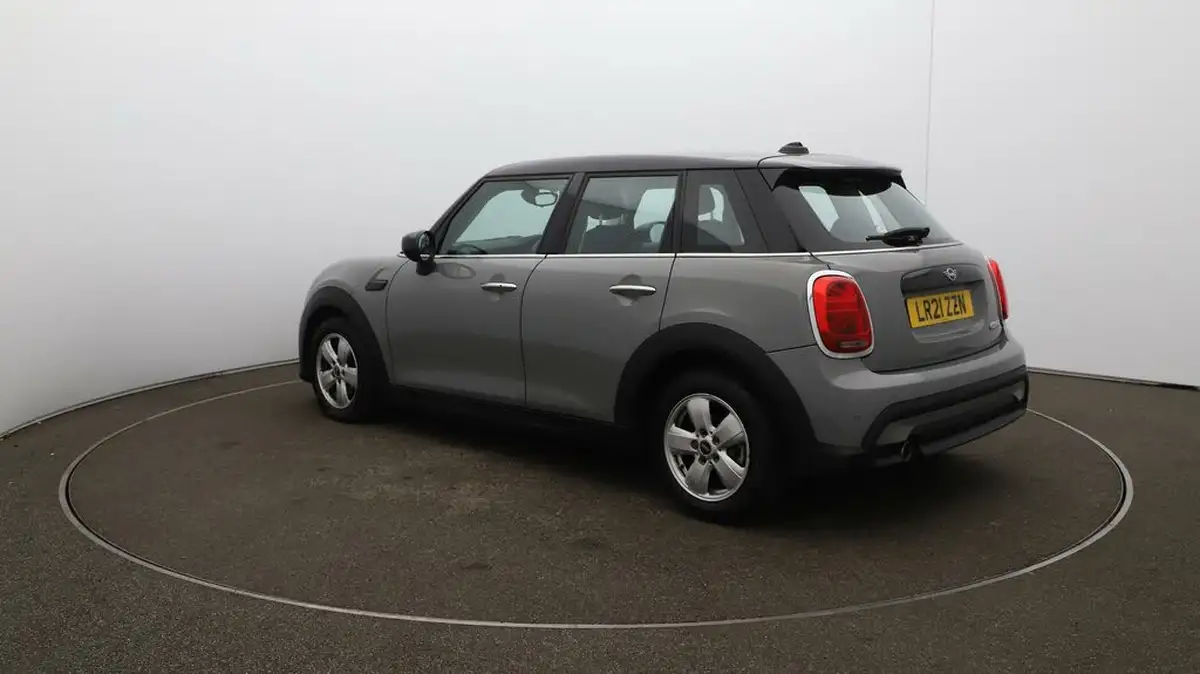 2021-mini-cooper-15-cooper-classic-hatchback-5d-auto-big-5