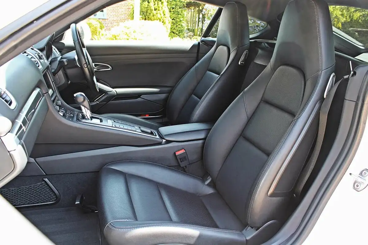2014-porsche-cayman-27-pdk-big-13
