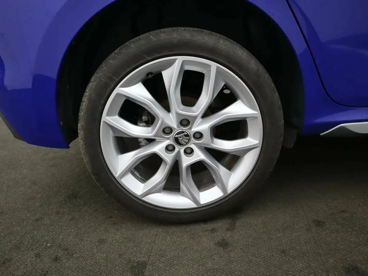 2022-skoda-kamiq-10-tsi-se-l-big-6