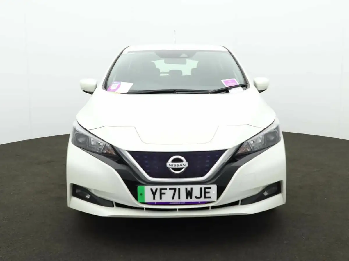 2022-nissan-leaf-e-acenta-big-1