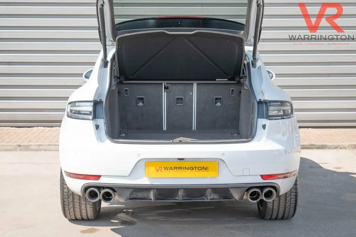 2020-porsche-macan-29-v6-gts-big-16