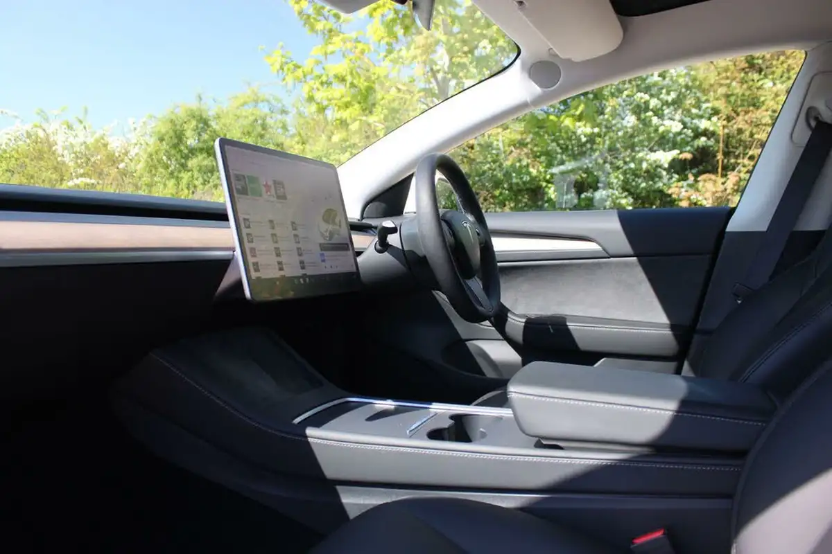 2021-tesla-model-3-e-standard-plus-big-20