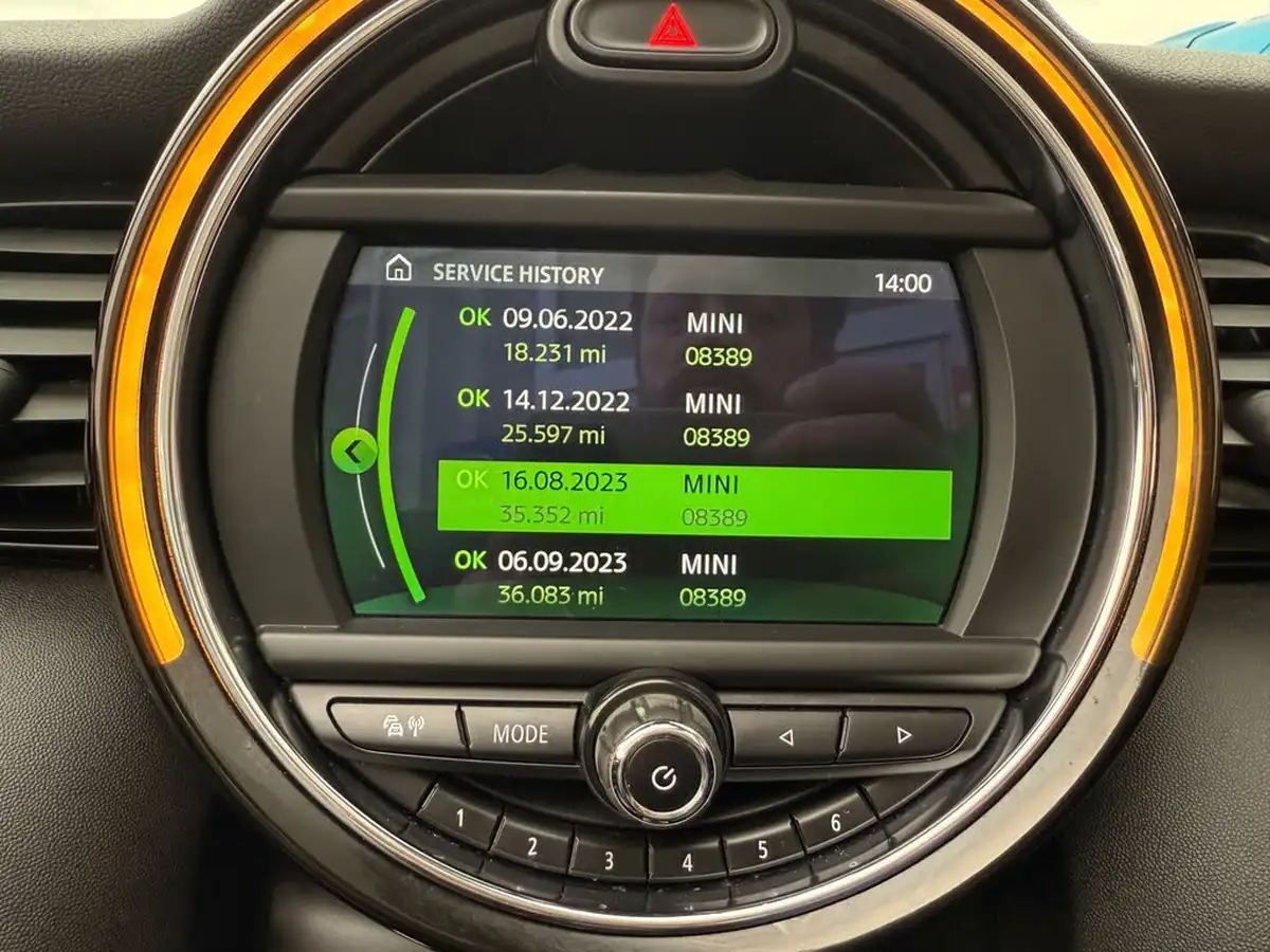 2020-mini-cooper-15-cooper-exclusive-convertible-2d-auto-big-53