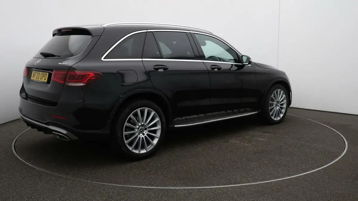 2020-mercedes-benz-glc-class-20d-glc300d-amg-line-premium-station-wagon-5d-big-53