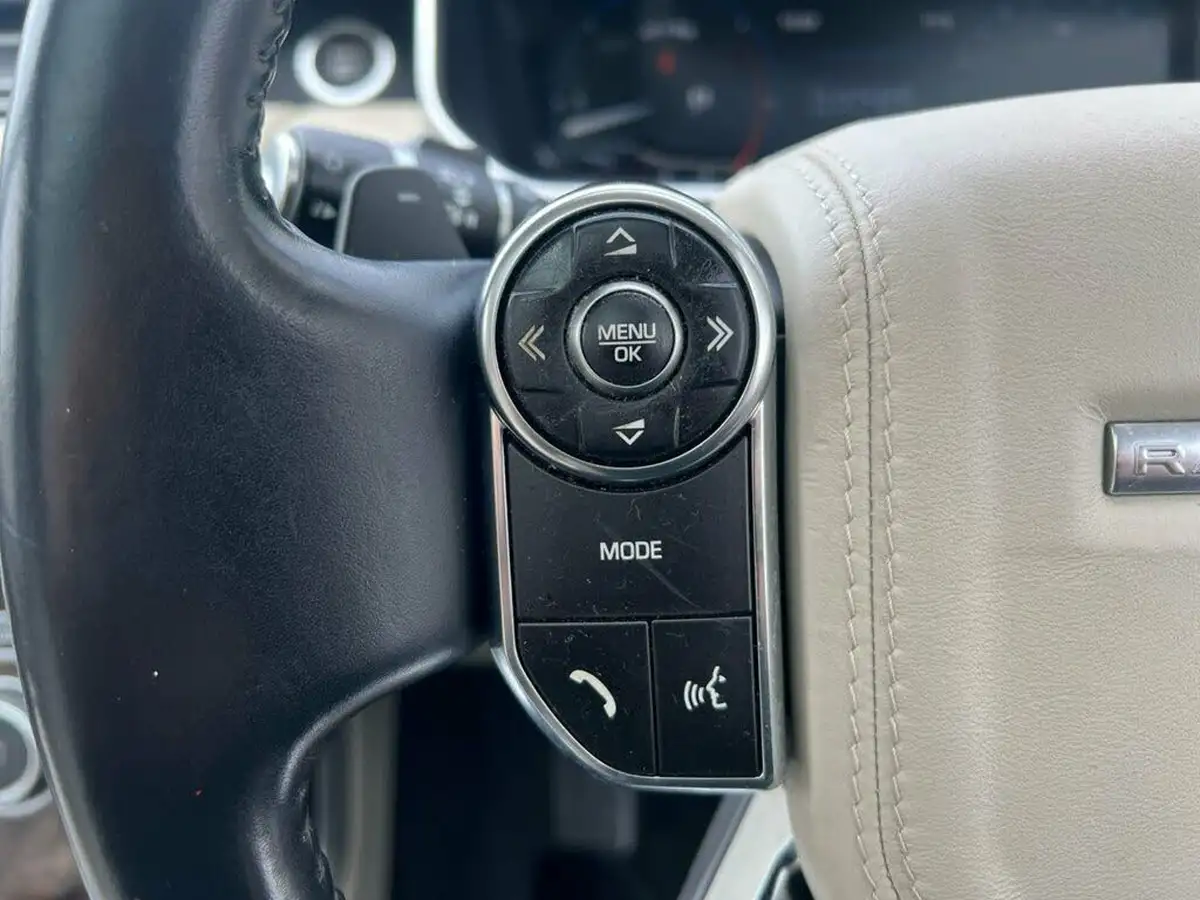 2013-land-rover-range-rover-44-sdv8-autobiography-big-47
