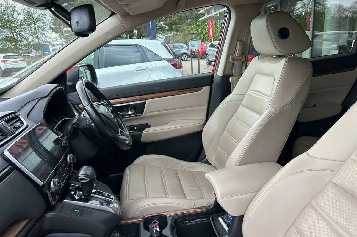 2019-honda-cr-v-15-vtec-turbo-sr-193ps-cvt-big-24