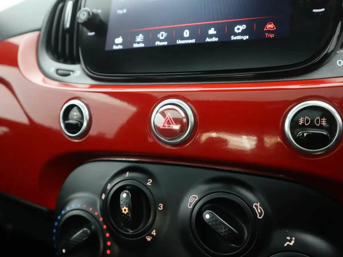 2022-fiat-500-10-red-big-29
