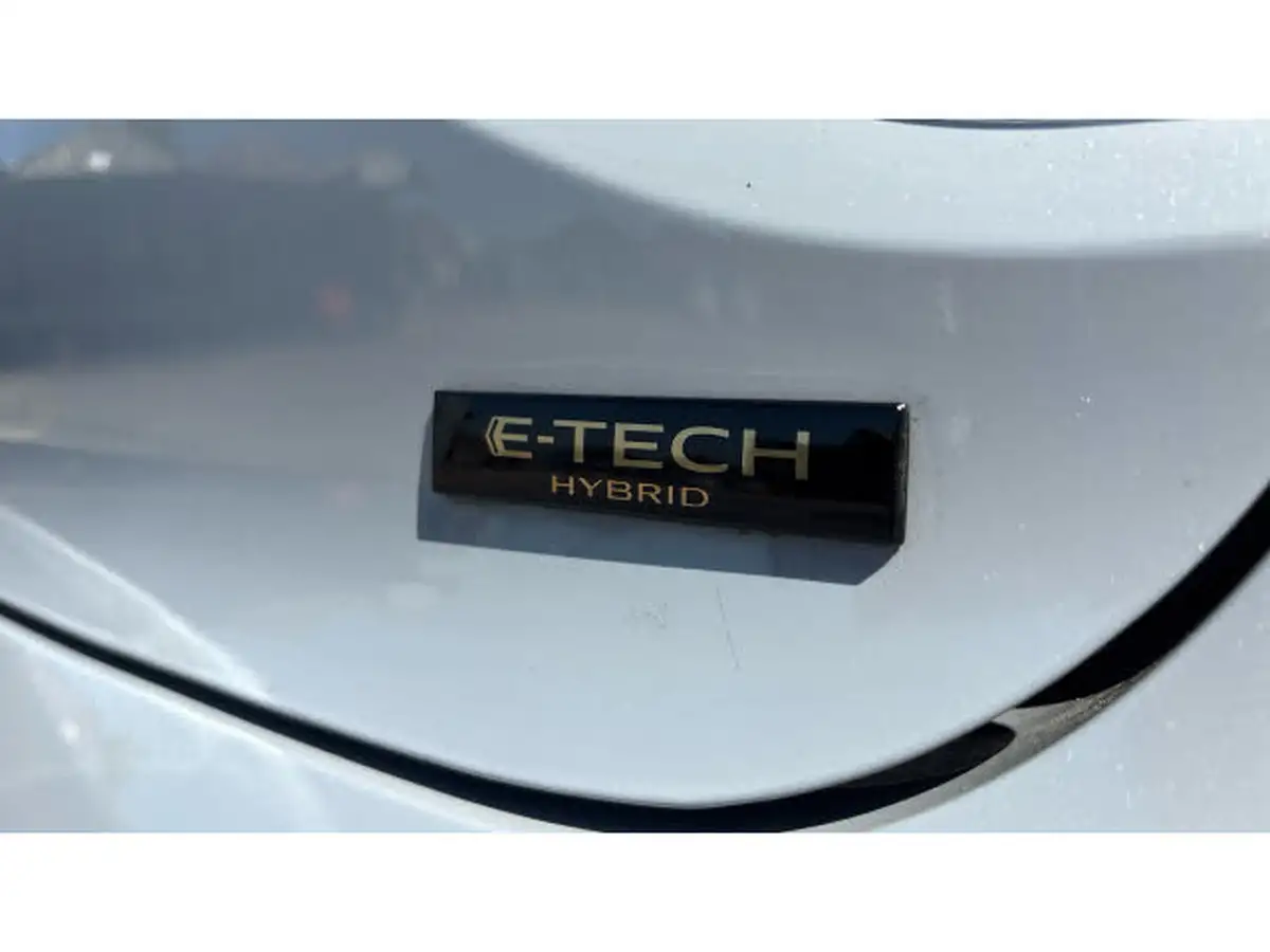 2024-renault-clio-16-techno-big-22