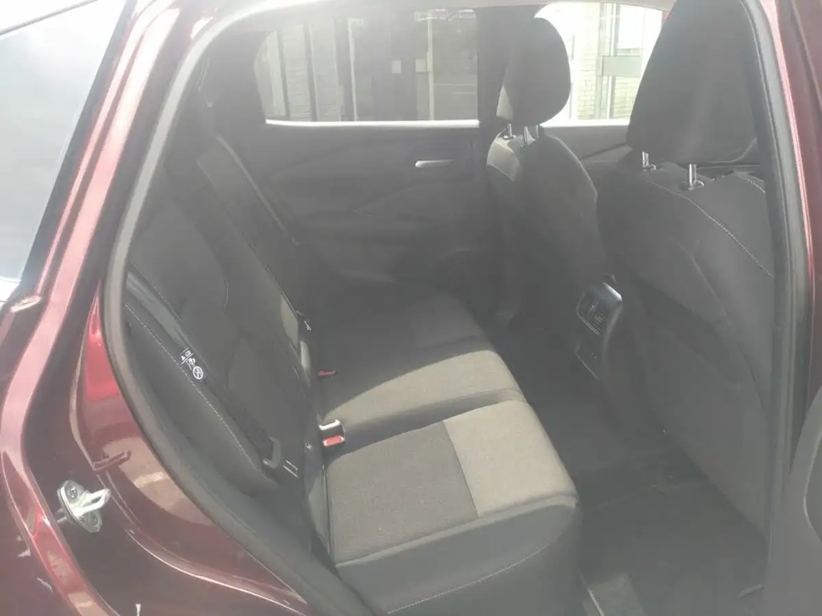 2022-nissan-qashqai-15-n-connecta-big-10