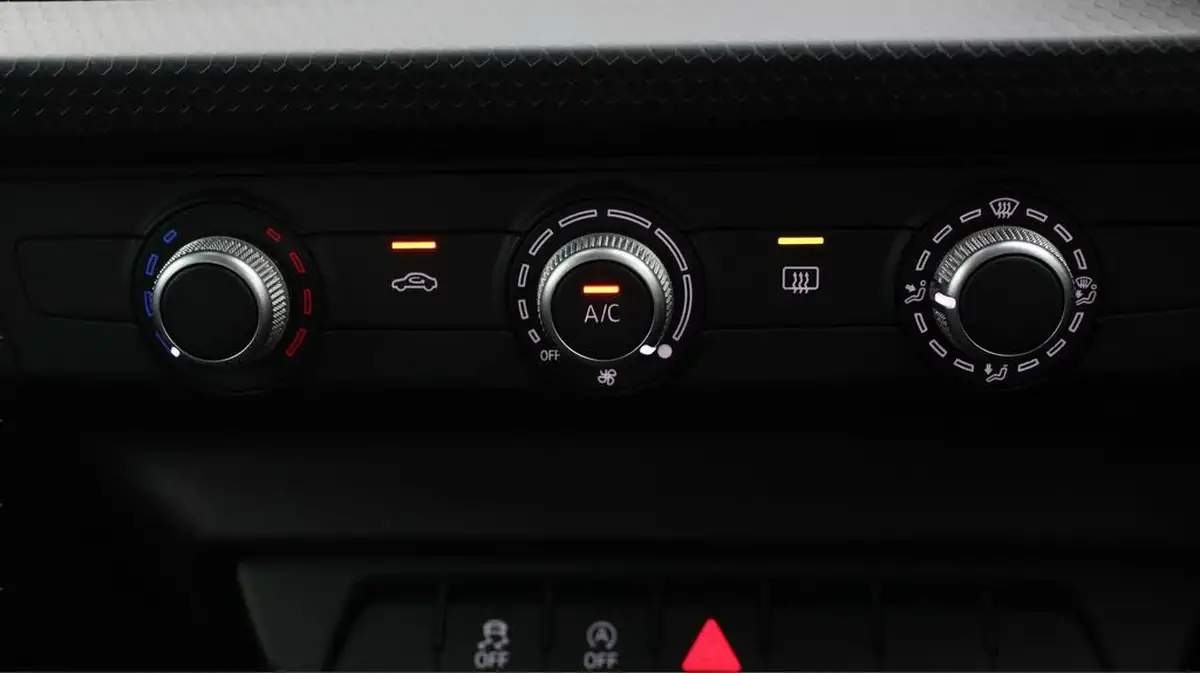 2022-audi-a1-10-30-tfsi-technik-big-11