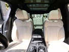 2016-bentley-bentayga-60-w12-small-29