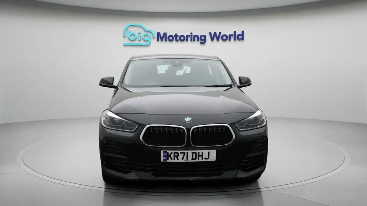 2021-bmw-x2-20-sdrive20i-sport-big-2